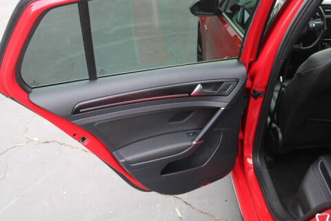 2019 Volkswagen Golf R 4Motion