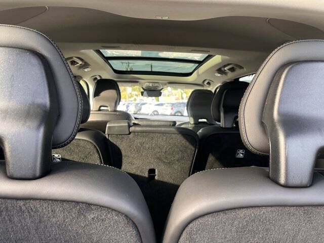 2024 Volvo XC90 B6 Ultimate Bright Theme 7P