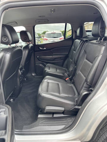 2017 GMC Acadia SLT-1