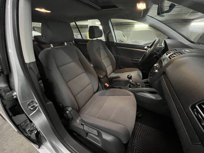 2006 Volkswagen Rabbit