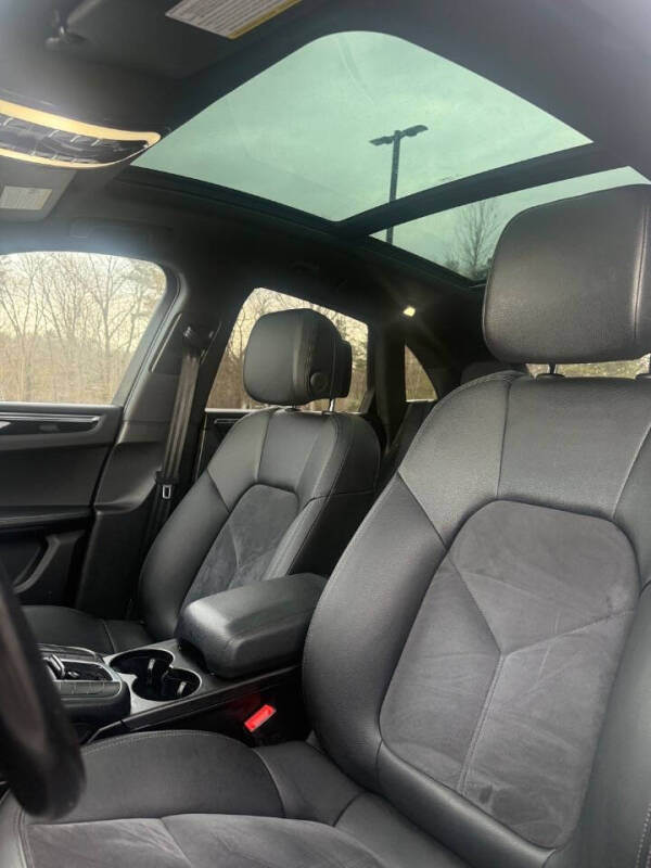2017 Porsche Macan S