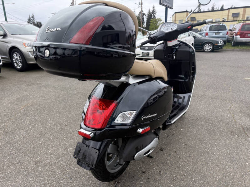 2009 Vespa grandturismo