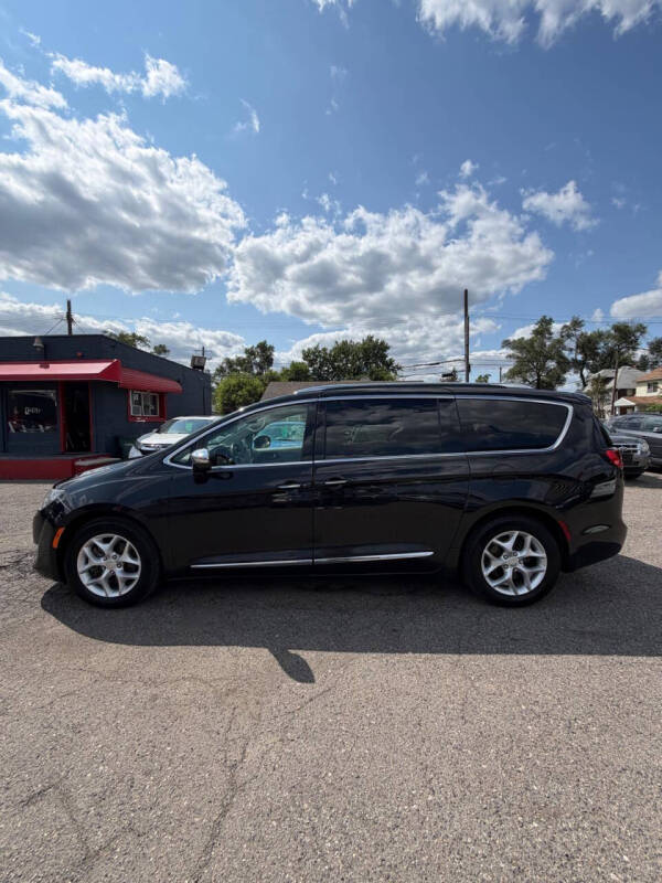 2020 Chrysler Pacifica Limited