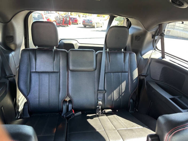 2015 Dodge Grand Caravan R/T