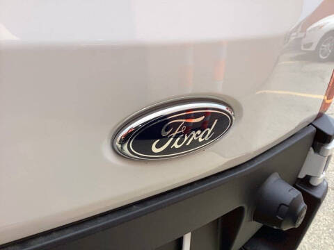 2025 Ford Transit 250