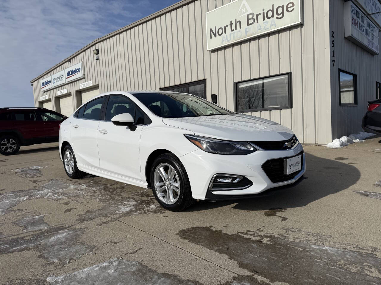 2017 Chevrolet Cruze LT's photo