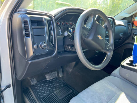 2017 Chevrolet Silverado 1500 Custom