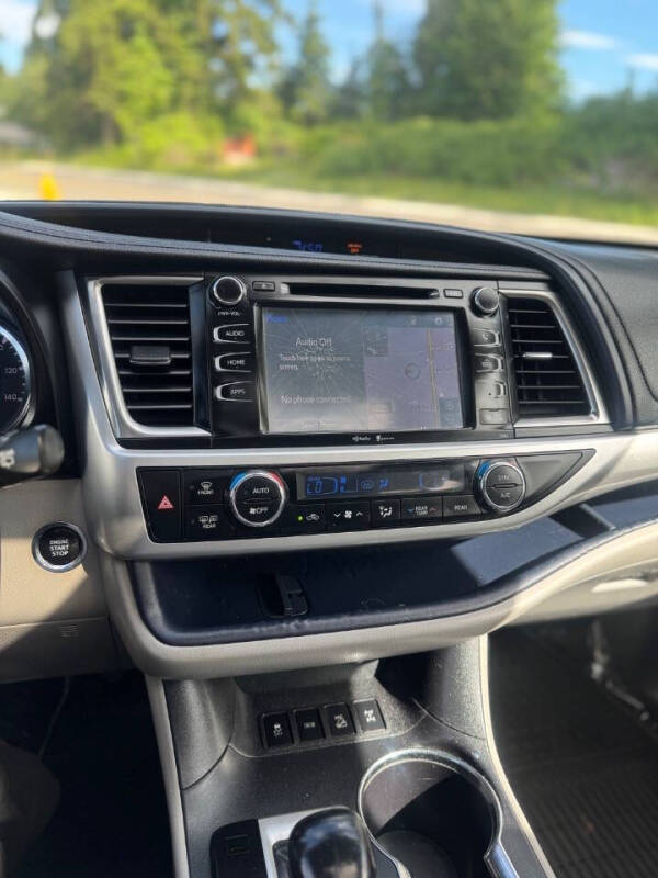 2014 Toyota Highlander XLE