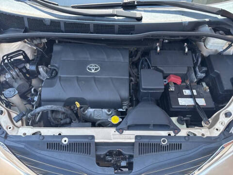 2013 Toyota Sienna