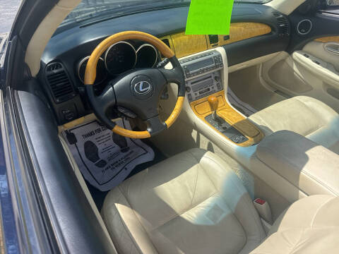 2003 Lexus SC 430