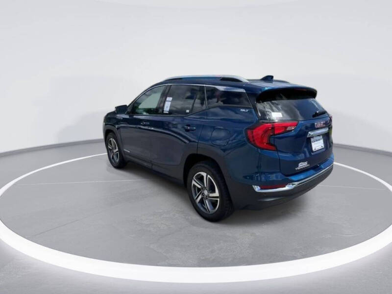 2021 GMC Terrain SLT