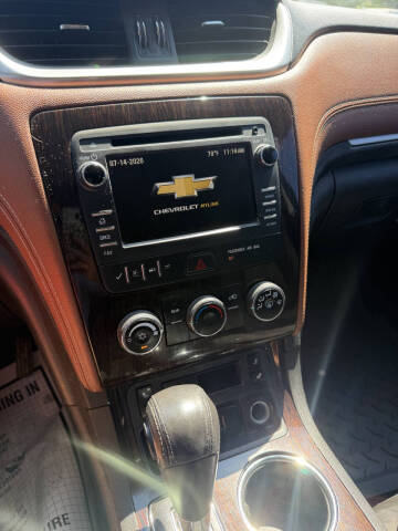 2017 Chevrolet Traverse LT