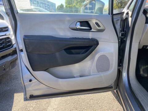 2020 Chrysler Pacifica Touring L