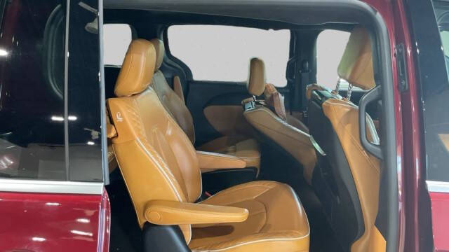 2021 Chrysler Pacifica Hybrid Pinnacle