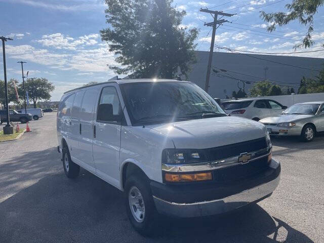 2025 Chevrolet Express 2500