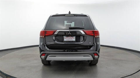 2020 Mitsubishi Outlander SE