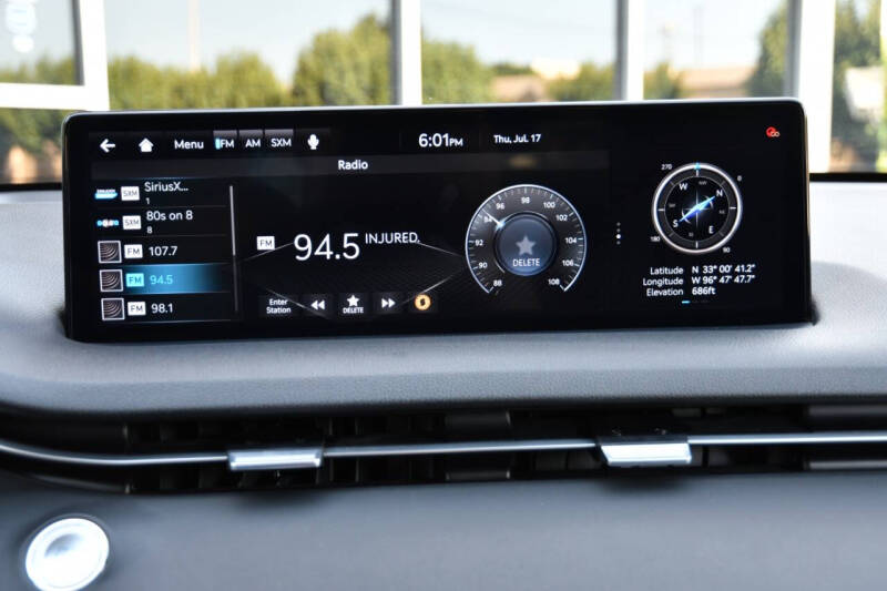 2025 Genesis GV70 2.5T Standard