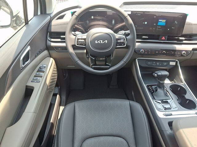 2026 Kia Carnival SX