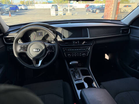 2018 Kia Optima LX