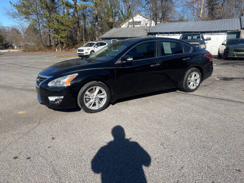 2013 Nissan Altima for sale at Adairsville Auto Mart in Plainville GA