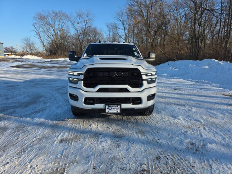 2026 RAM Ram 3500 Pickup Laramie's photo