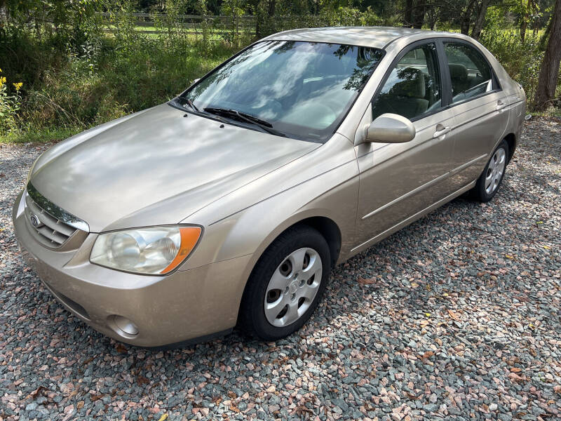 2006 Kia Spectra for sale at R C MOTORS in Vilas NC