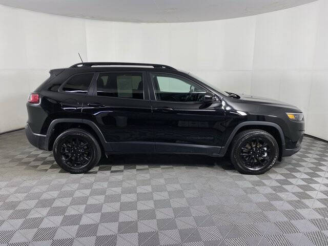 2023 Jeep Cherokee Altitude Lux