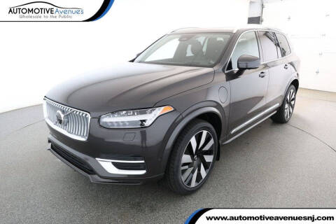 2023 Volvo XC90 Recharge T8 Ultimate Bright Theme 6P