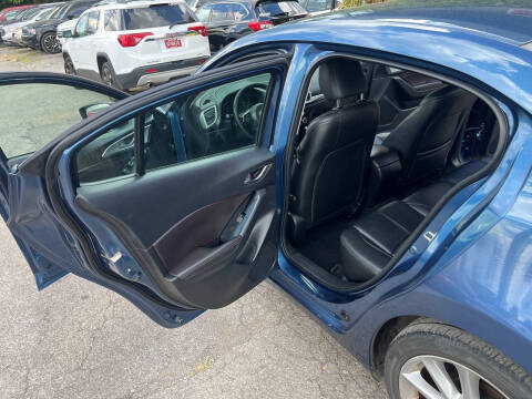 2017 Mazda MAZDA3 Touring