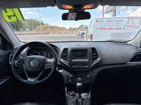 2019 Jeep Cherokee Latitude Plus