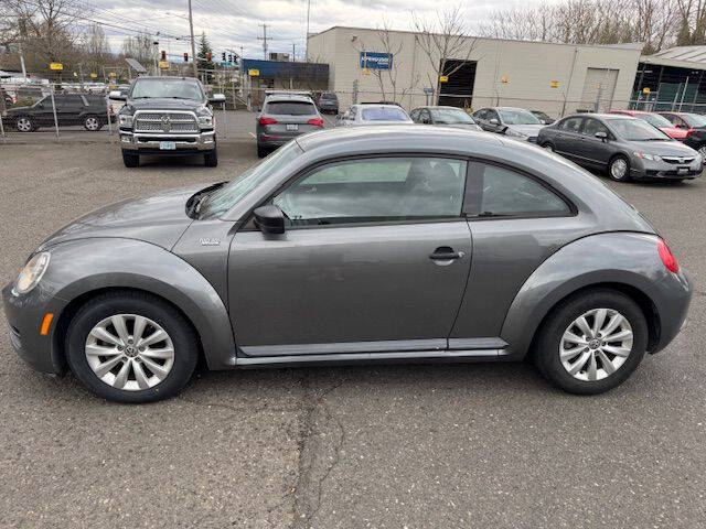 2014 Volkswagen Beetle 1.8T Entry PZEV