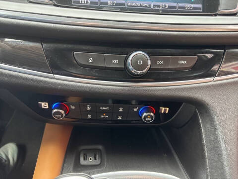 2019 Buick Enclave Essence