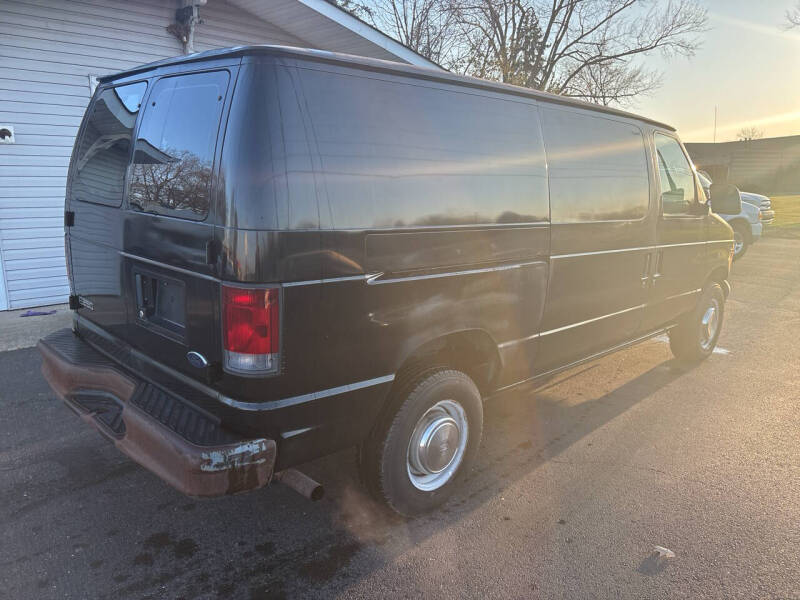 2001 Ford E-Series E-250