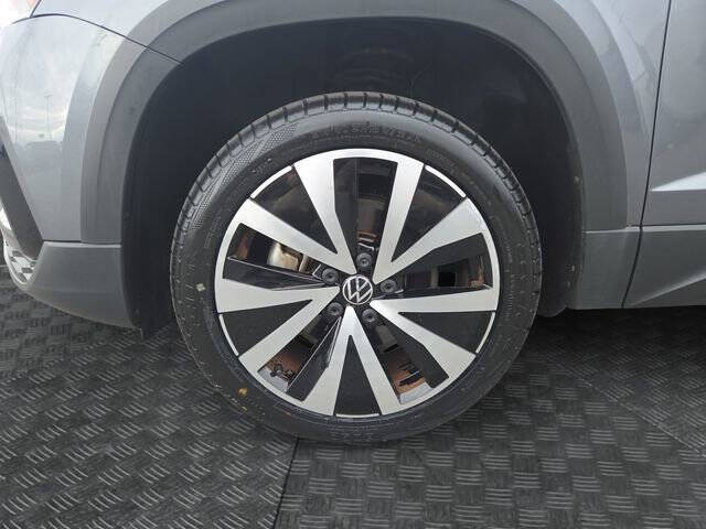 2022 Volkswagen Taos SE