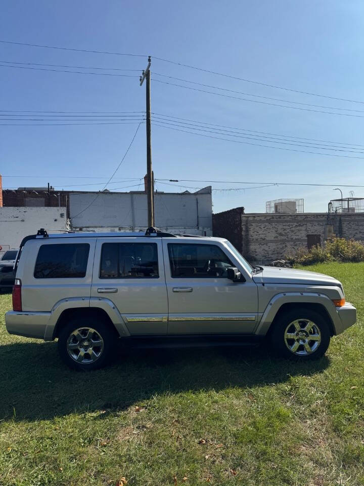 2007 Jeep Commander for sale at H & H AUTO GROUP in Detroit, MI