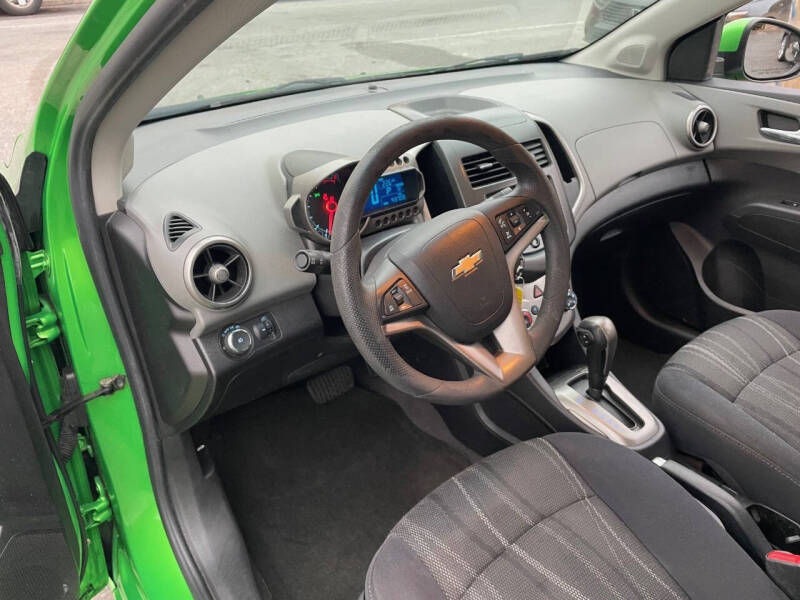 2014 Chevrolet Sonic LT Auto