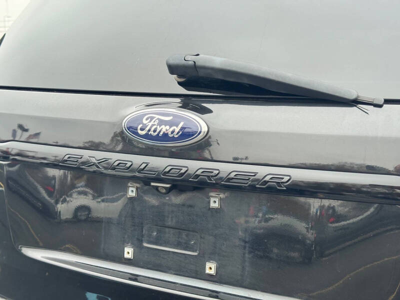 2014 Ford Explorer Sport