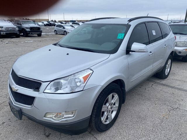 2010 Chevrolet Traverse for sale at ALVAREZ AUTO SALES in Des Moines IA