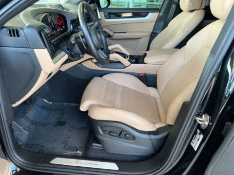 2024 Porsche Cayenne Coupe