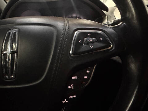 2017 Lincoln MKZ Premiere