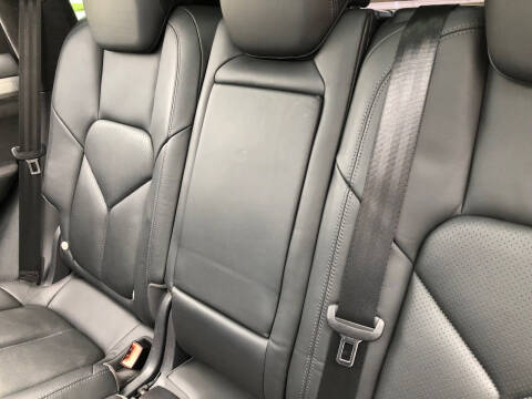 2013 Porsche Cayenne GTS