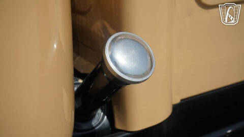 1951 International L 110