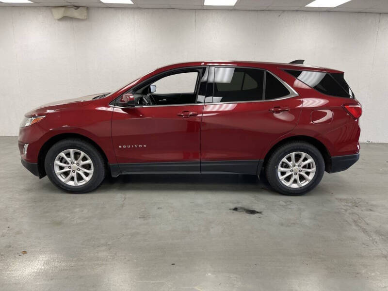Used 2020 Chevrolet Equinox LT with VIN 3GNAXKEV9LS593572 for sale in Celina, OH