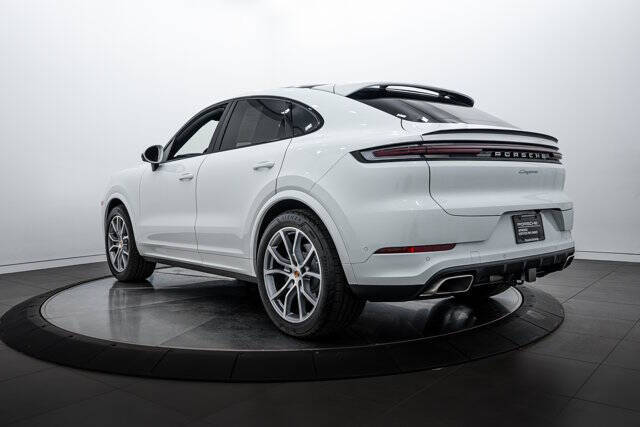 2025 Porsche Cayenne Coupe