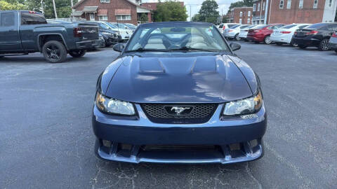 2002 Ford Mustang GT Deluxe