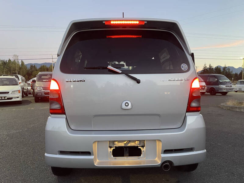 2001 Suzuki Solio