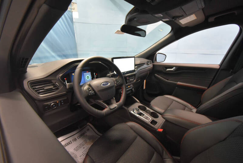 2026 Ford Escape ST-Line Select