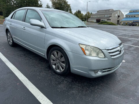 2006 Toyota Avalon for sale at 808 Auto Sales in Puyallup WA