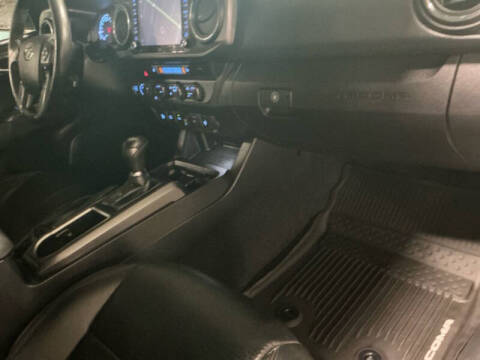 2020 Toyota Tacoma TRD Sport