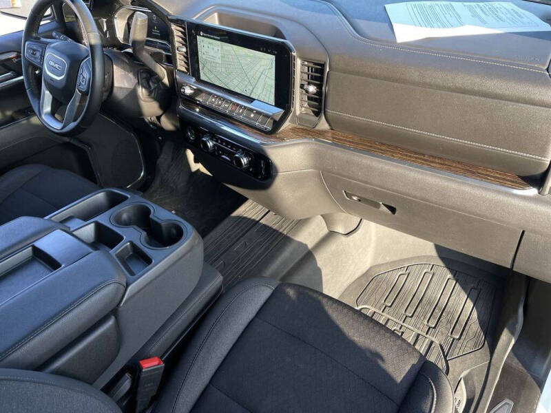 2023 GMC Sierra 1500